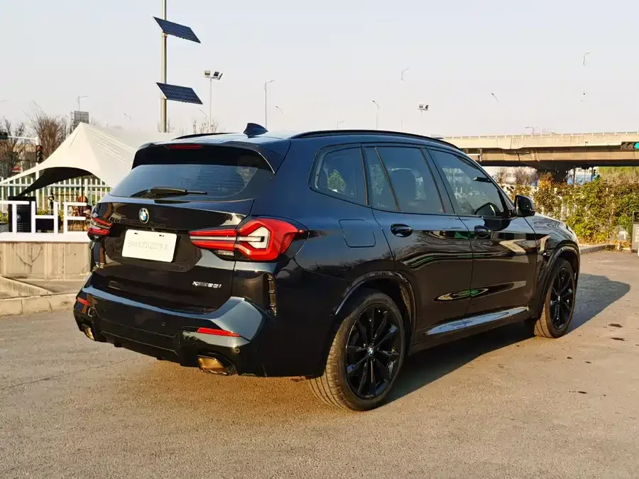 BMW X3 2022 xDrive30i Exclusive M Night Edition 2022 — миниатюра 2