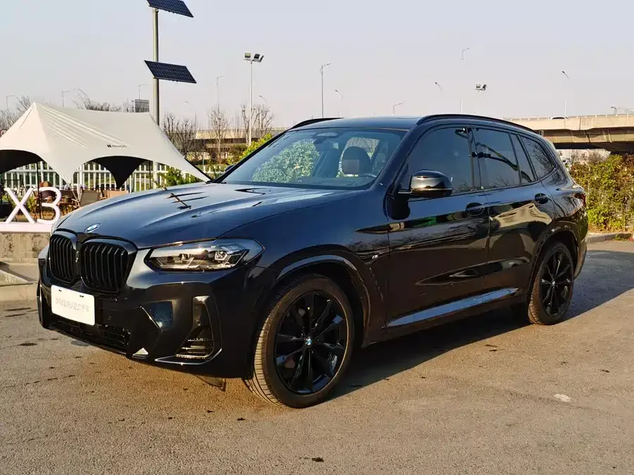BMW X3 2022 xDrive30i Exclusive M Night Edition 2022 — фото 1, купить с доставкой в Москву