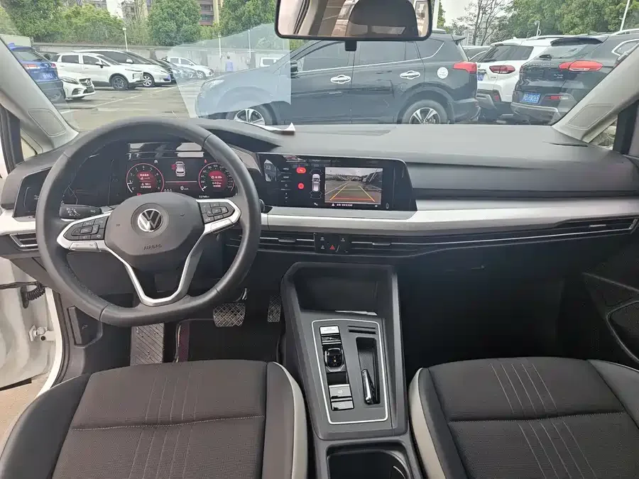 Volkswagen golf Golf 2021 280TSI DSG Pro 2022 — миниатюра 3