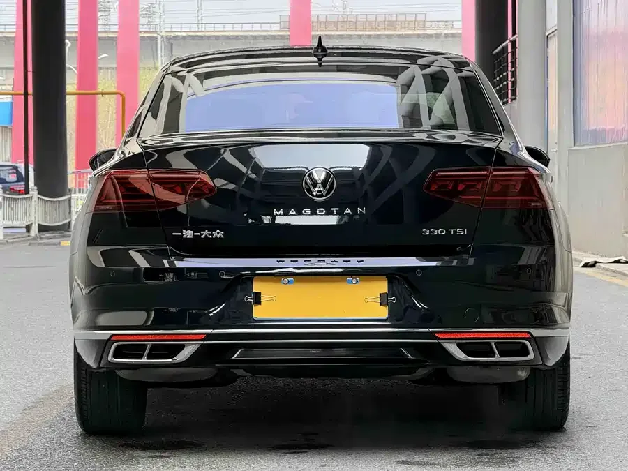 Volkswagen Magotan Magotan 2023 2 million commemorative edition 330TSI DSG luxury model 2024 — миниатюра 2