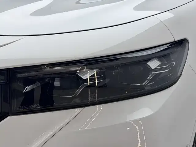 Voyah Lantu FREE Lantu FREE 2024 ultra-long battery life smart driving version 2024 — миниатюра 4