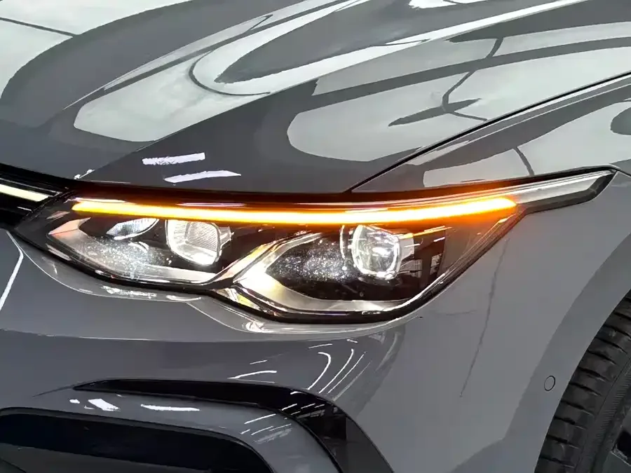 Volkswagen golf Golf 2021 280TSI DSG R-Line 2022 — миниатюра 4