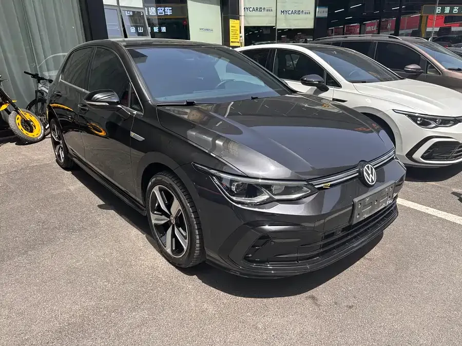 Volkswagen golf Golf 2023 280TSI DSG R-Line Lite 2023 — миниатюра 3