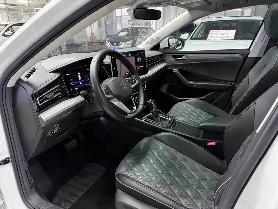 Volkswagen Sagitar 2023 Sagitar 280TSI DSG Beyond Edition 2022 — миниатюра 4