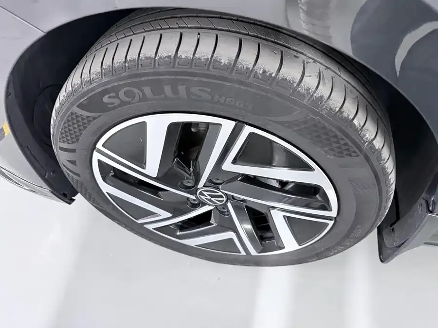 Volkswagen Sagitar 2023 Sagitar 300TSI DSG Excellence Edition 2024 — миниатюра 2