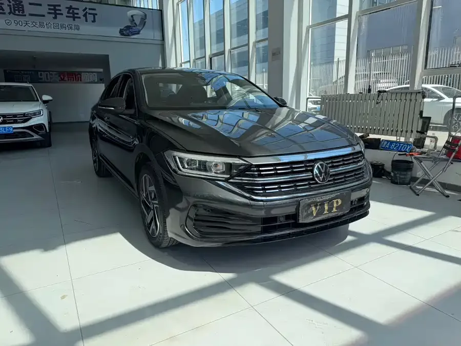 Volkswagen Sagitar 2023 Sagitar 280TSI DSG Beyond Edition 2022 — фото 1, купить с доставкой в Москву
