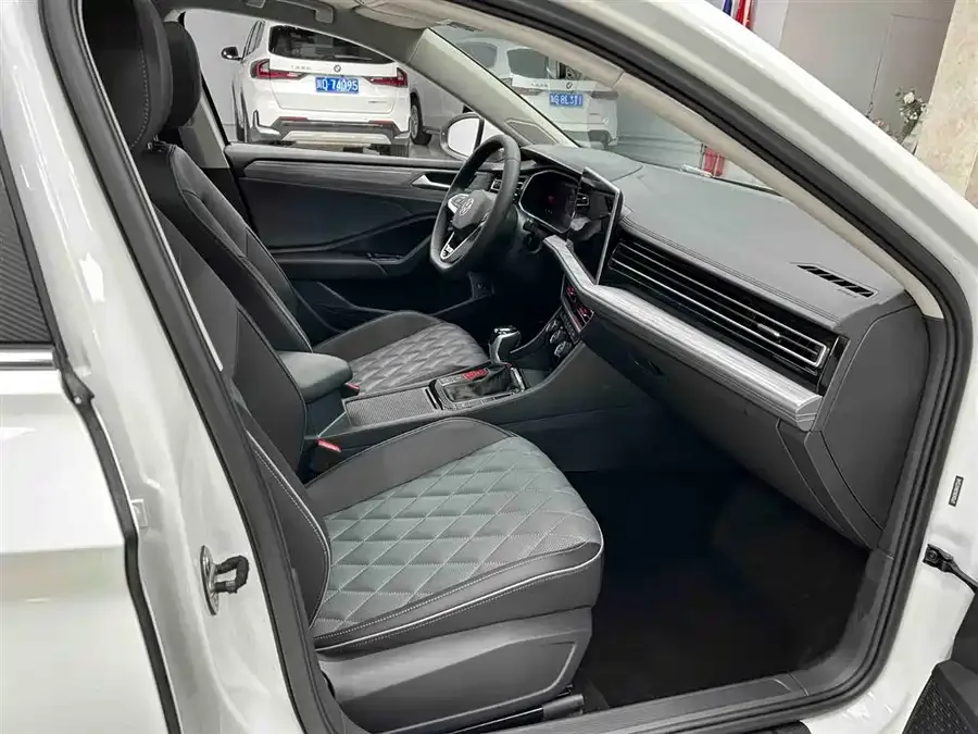 Volkswagen Sagitar 2023 Sagitar 280TSI DSG Beyond Lite Edition 2023 — миниатюра 4