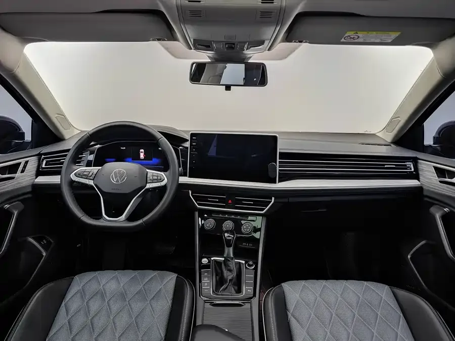 Volkswagen Sagitar 2023 Sagitar 300TSI DSG Beyond Edition 2024 — миниатюра 5
