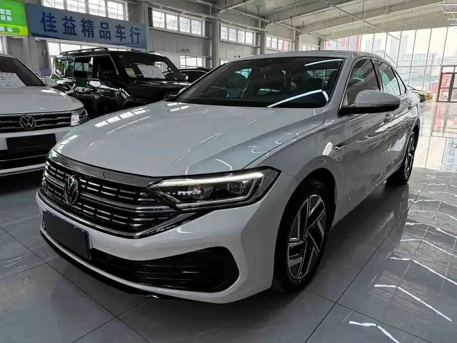 Volkswagen Sagitar 2023 Sagitar 280TSI DSG Beyond Edition 2022 — фото 1, купить с доставкой в Москву
