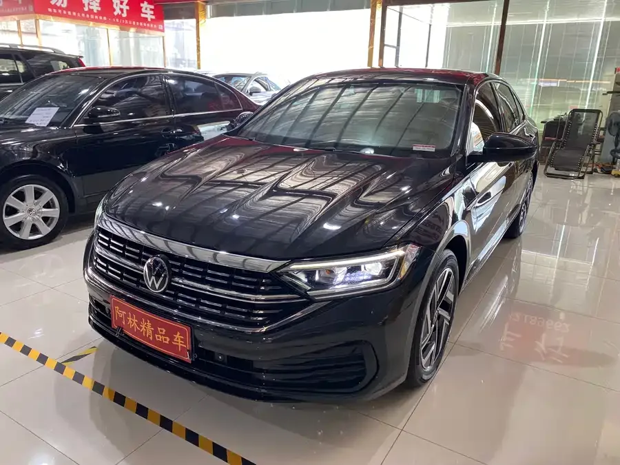 Volkswagen Sagitar 2024 Sagitar 300TSI DSG Beyond Edition 2024 — фото 1, купить с доставкой в Москву