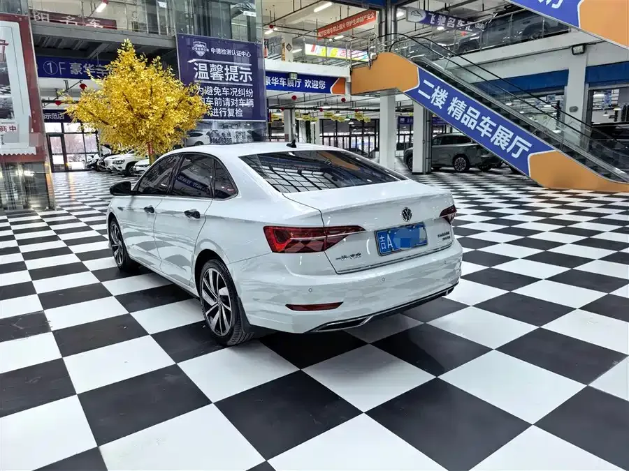 Volkswagen Sagitar 2022 Sagitar 280TSI DSG Excellence Edition 2022 — миниатюра 3