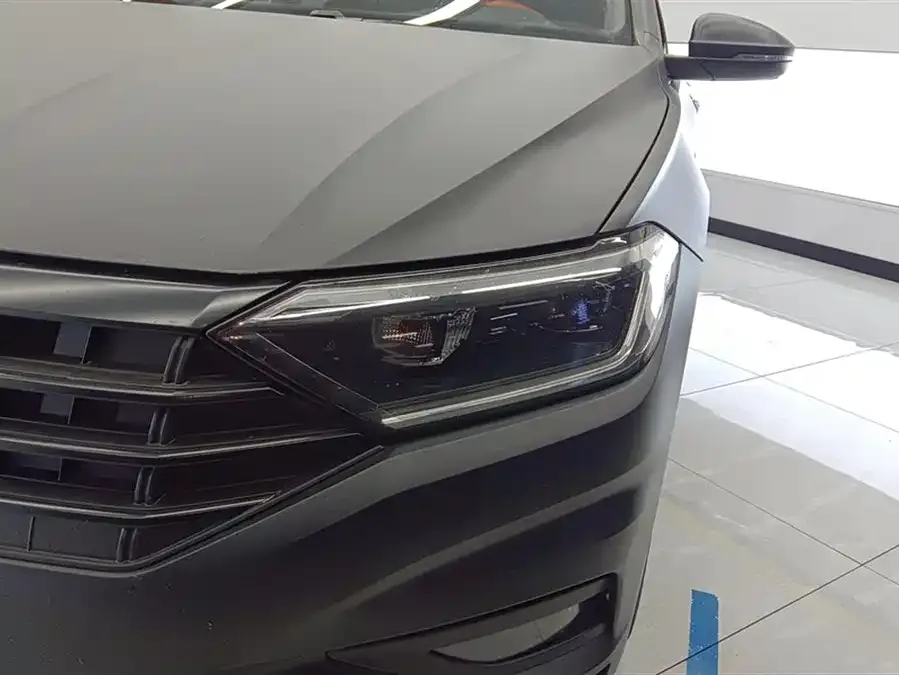 Volkswagen Sagitar 2022 Sagitar 280TSI DSG Flying Edition 2022 — миниатюра 2