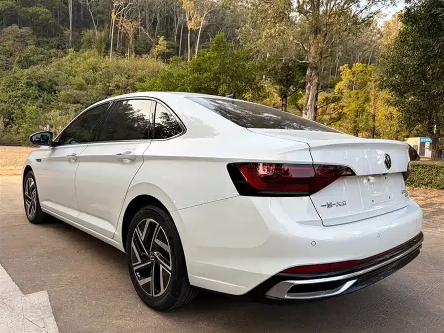 Volkswagen Sagitar 2023 Sagitar 280TSI DSG Beyond Edition 2023 — миниатюра 3