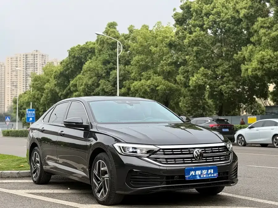 Volkswagen Sagitar 2024 Sagitar 300TSI DSG Beyond Edition 2024 — миниатюра 3