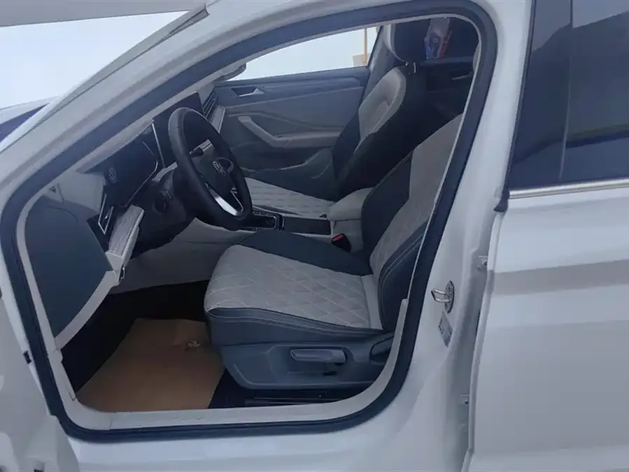 Volkswagen Sagitar 2023 Sagitar 300TSI DSG Beyond Edition 2023 — миниатюра 3