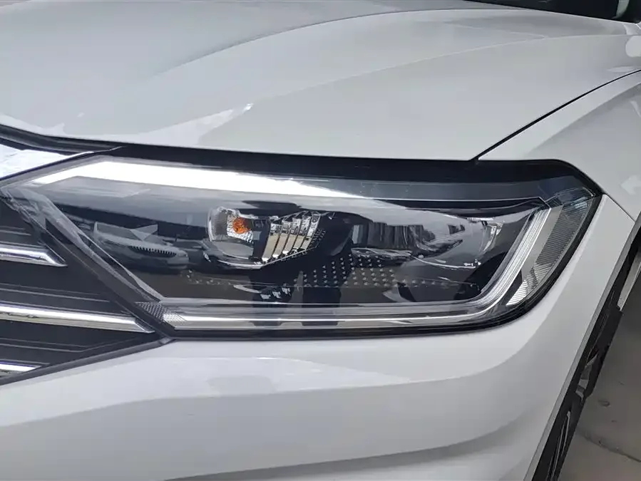 Volkswagen Sagitar 2021 Sagitar 280TSI DSG Comfort Smart Edition 2022 — миниатюра 2