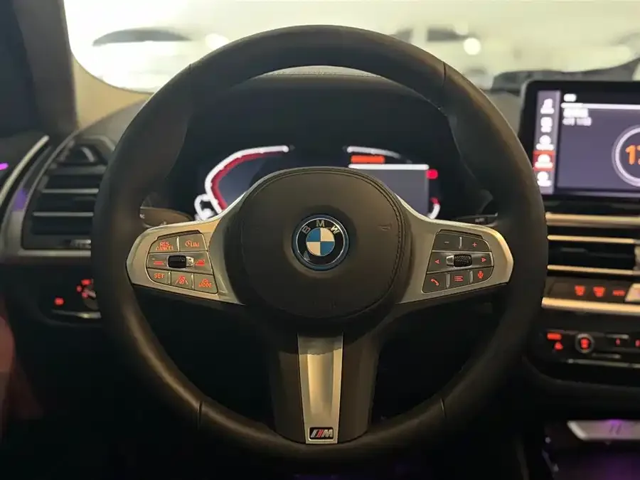 BMW iX3 2023 leading model 2023 — миниатюра 4