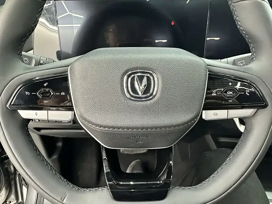 Changan CS35 Plus Changan CS35PLUS 2023 Enjoy Edition 1.4T DCT Luxury Edition 2023 — миниатюра 4