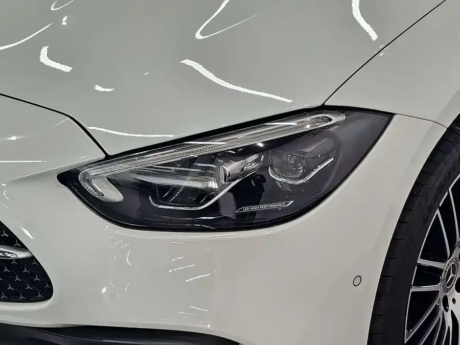 Mercedes-Benz Class C Mercedes-Benz C-Class 2025 C 260 L Sports Edition 2025 — миниатюра 5