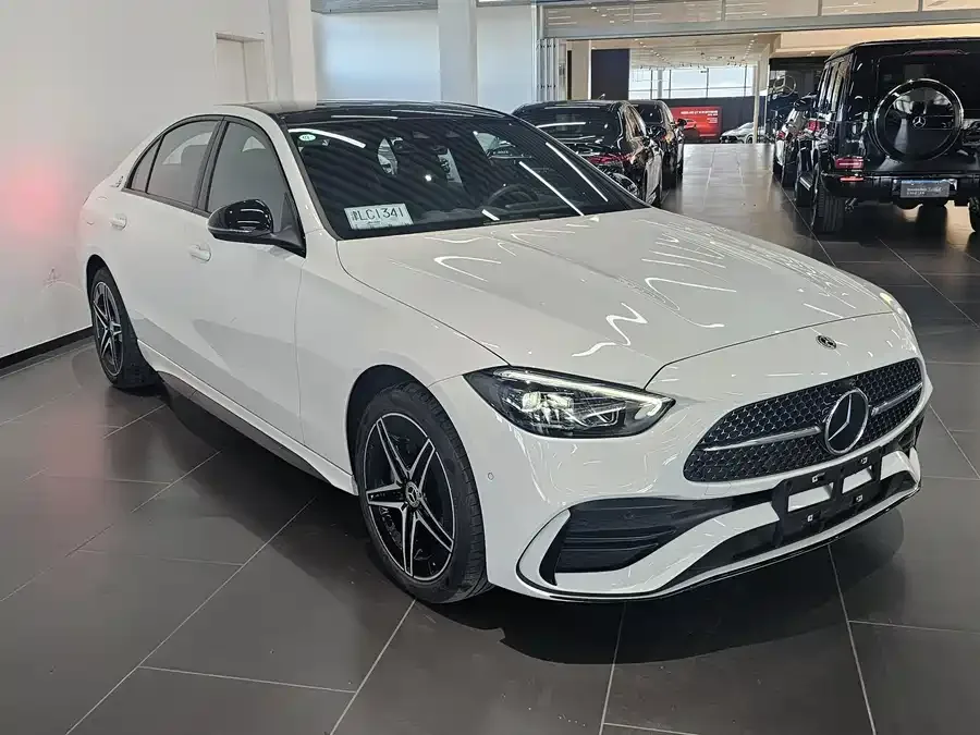 Mercedes-Benz Class C Mercedes-Benz C-Class 2025 C 260 L Night Sports Edition 2024 — миниатюра 5
