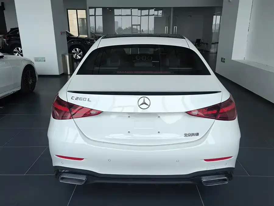 Mercedes-Benz Class C Mercedes-Benz C-Class 2025 C 260 L Night Sports Edition 2024 — миниатюра 2