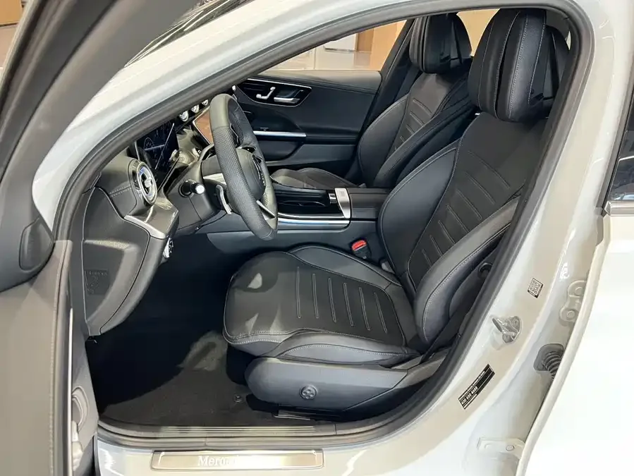 Mercedes-Benz Class C Mercedes-Benz C-Class 2023 C 260 L Sport Edition 2023 — миниатюра 3
