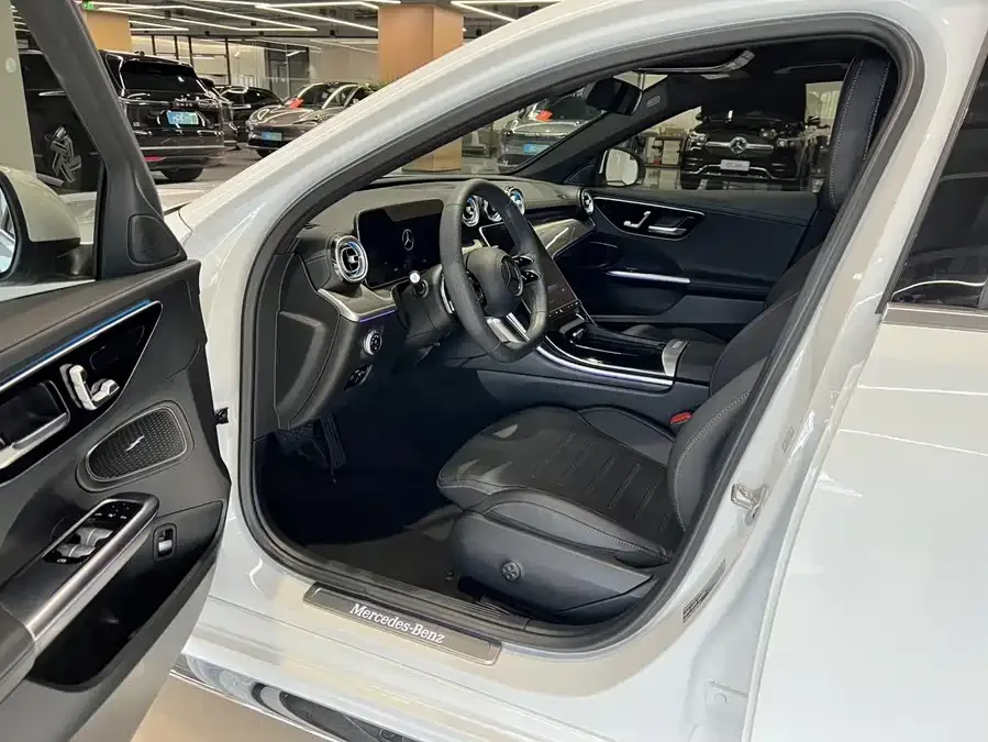 Mercedes-Benz Class C Mercedes-Benz C-Class 2023 C 260 L Sport Edition 2023 — миниатюра 4