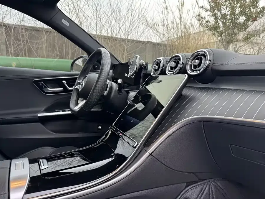 Mercedes-Benz Class C Mercedes-Benz C-Class 2023 C 260 L Haoye Sports Edition 2022 — миниатюра 3