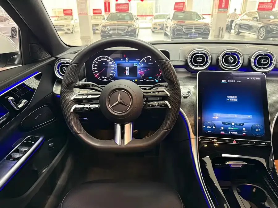 Mercedes-Benz Class C Mercedes-Benz C-Class 2022 C 260 L Sports Edition 2022 — миниатюра 4