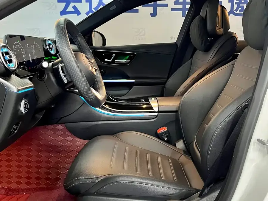Mercedes-Benz Class C Mercedes-Benz C-Class 2024 facelift C 260 L sports version 2023 — миниатюра 3