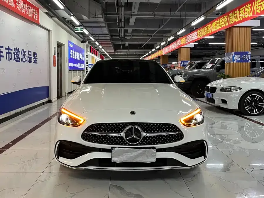 Mercedes-Benz Class C 2023