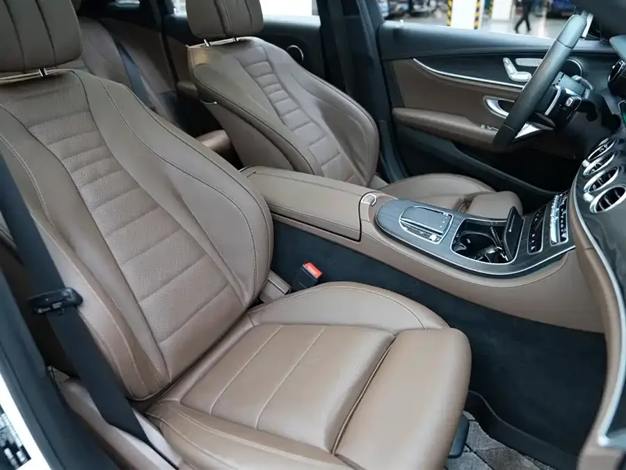 Mercedes-Benz E-Class Mercedes-Benz E-Class 2022 E 260 L Sports Edition 2022 — миниатюра 4