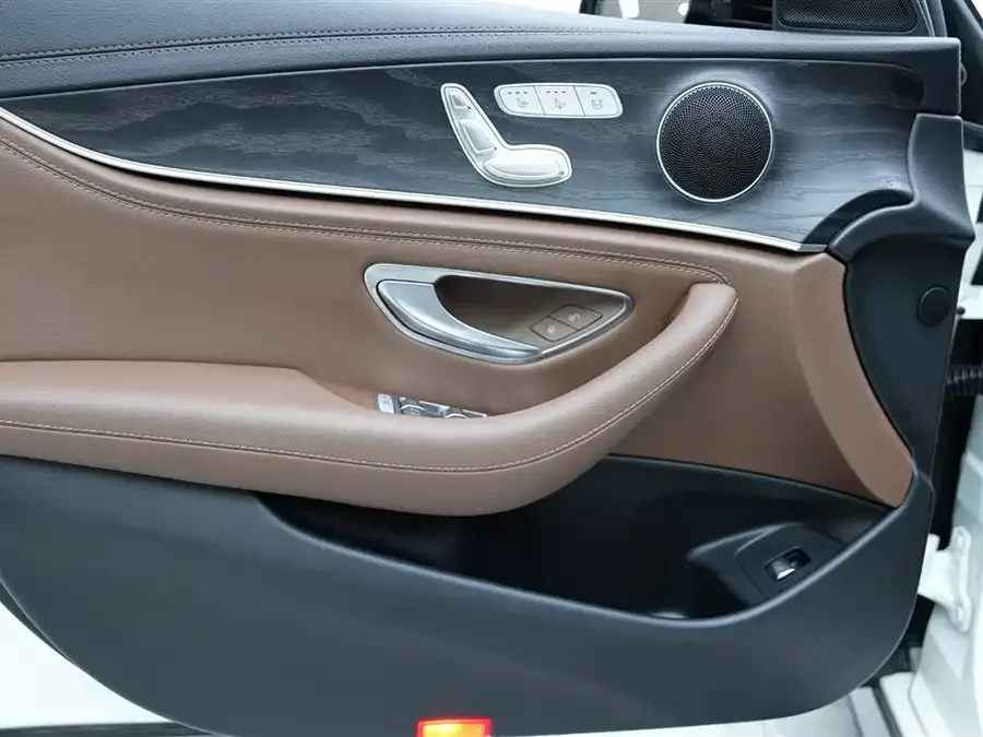 Mercedes-Benz E-Class Mercedes-Benz E-Class 2022 E 260 L Sports Edition 2022 — миниатюра 5