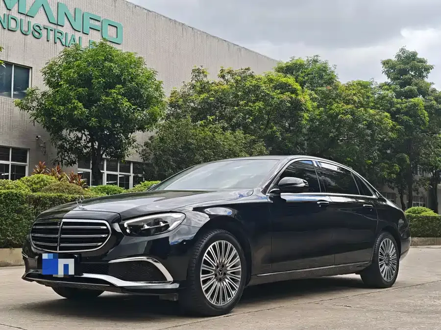 Mercedes-Benz E-Class 2023