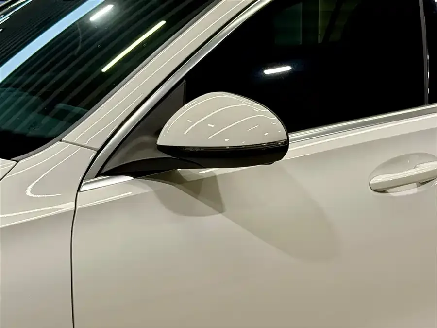 Mercedes-Benz Class C Mercedes-Benz C-Class 2022 C 200 L Sports Edition 2022 — миниатюра 4
