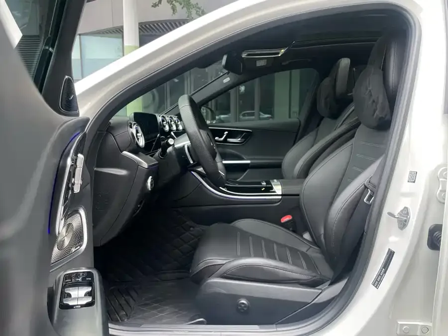 Mercedes-Benz Class C Mercedes-Benz C-Class 2022 C 260 L Sports Edition 2023 — миниатюра 3