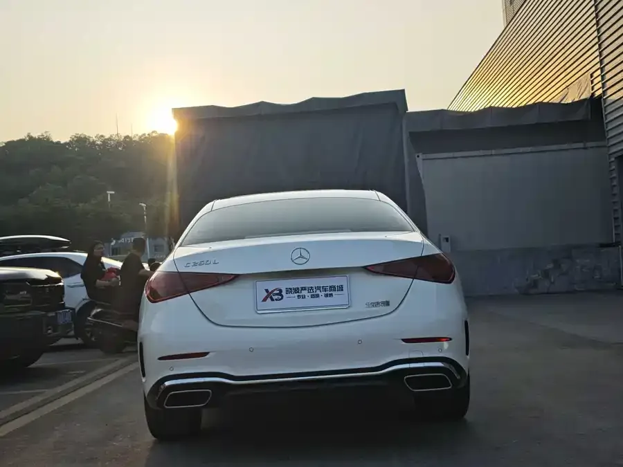 Mercedes-Benz Class C Mercedes-Benz C-Class 2025 C 260 L Sports Edition 2025 — миниатюра 2