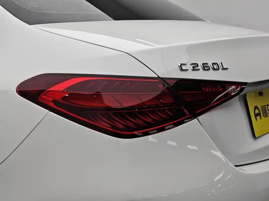 Mercedes-Benz Class C Mercedes-Benz C-Class 2024 facelift C 260 L sports version 2025 — миниатюра 3