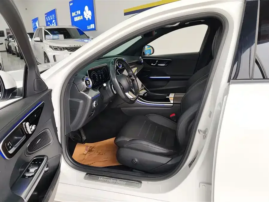 Mercedes-Benz Class C Mercedes-Benz C-Class 2023 C 260 L Sport Edition 2023 — миниатюра 3