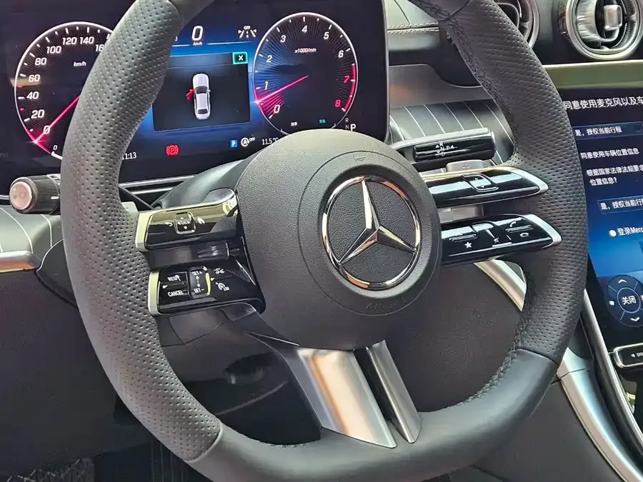 Mercedes-Benz Class C Mercedes-Benz C-Class 2024 Model Three C 260 L Sports Edition 2024 — миниатюра 4
