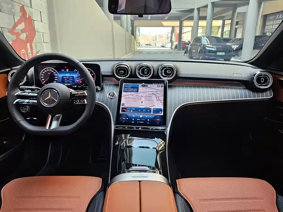 Mercedes-Benz Class C Mercedes-Benz C-Class 2024 Model Three C 260 L Sports Edition 2024 — миниатюра 5