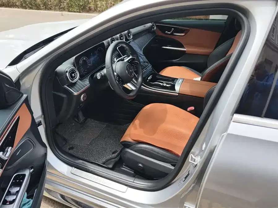 Mercedes-Benz Class C Mercedes-Benz C-Class 2022 facelift C 260 L sports version 2022 — миниатюра 3