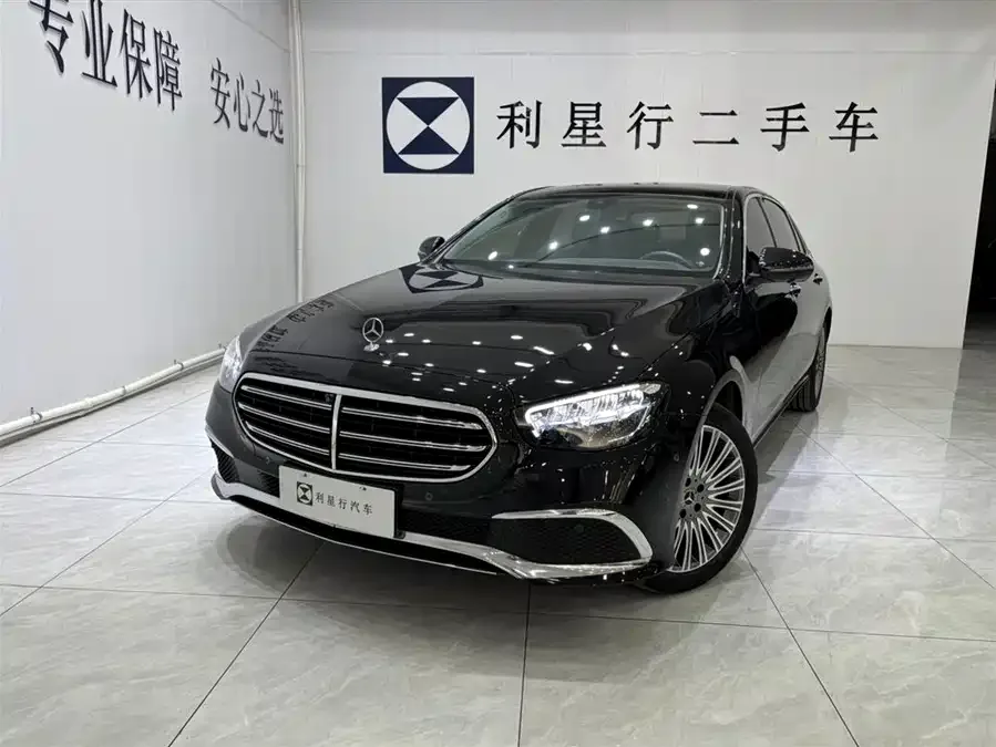 Mercedes-Benz E-Class 2022