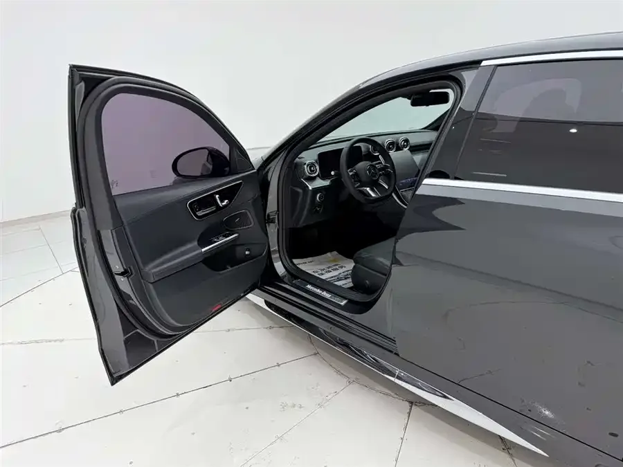 Mercedes-Benz Class C Mercedes-Benz C-Class 2023 C 260 L Sports Edition 2022 — миниатюра 4