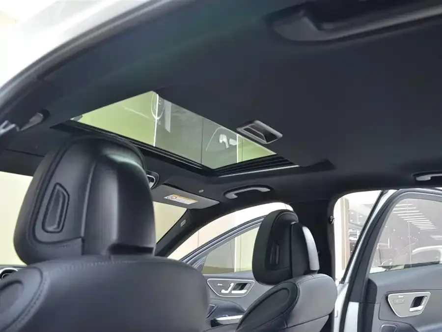 Mercedes-Benz Class C Mercedes-Benz C-Class 2023 C 200 L Sports Edition 2023 — миниатюра 4