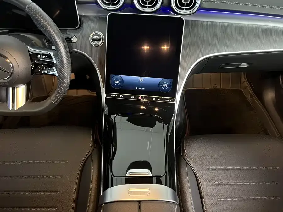 Mercedes-Benz Class C Mercedes-Benz C-Class 2024 C 260 L Sports Edition 2024 — миниатюра 5
