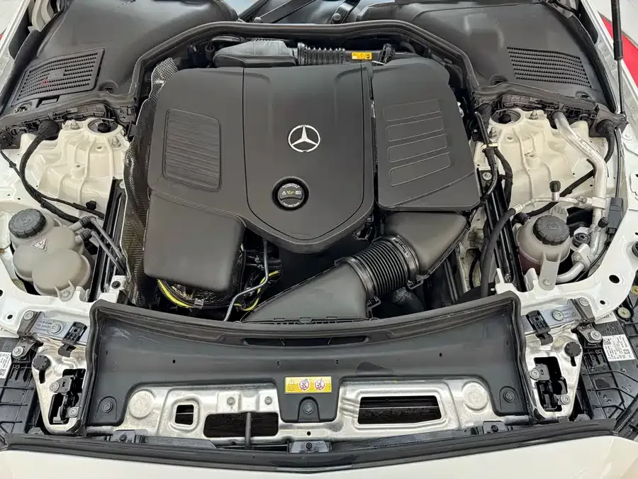 Mercedes-Benz Class C Mercedes-Benz C-Class 2024 Model Three C 260 L Sports Edition 2024 — миниатюра 3