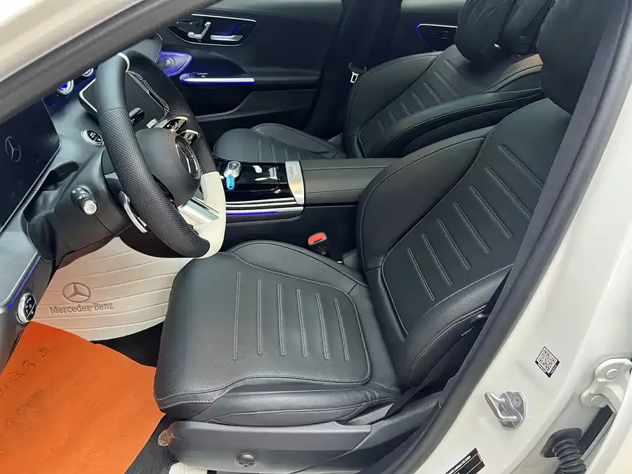 Mercedes-Benz Class C Mercedes-Benz C-Class 2023 C 260 L Sport Edition 2024 — миниатюра 4