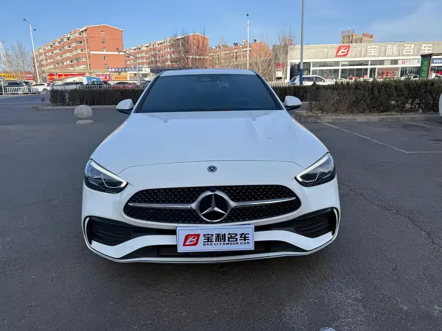 Mercedes-Benz Class C 2024