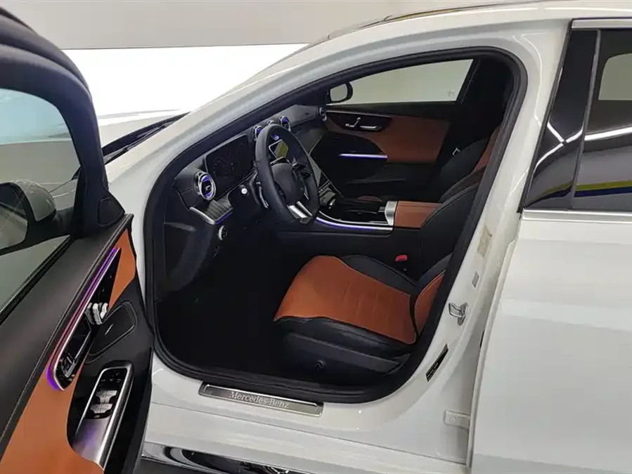 Mercedes-Benz Class C Mercedes-Benz C-Class 2022 facelift C 260 L sports version 2022 — миниатюра 3